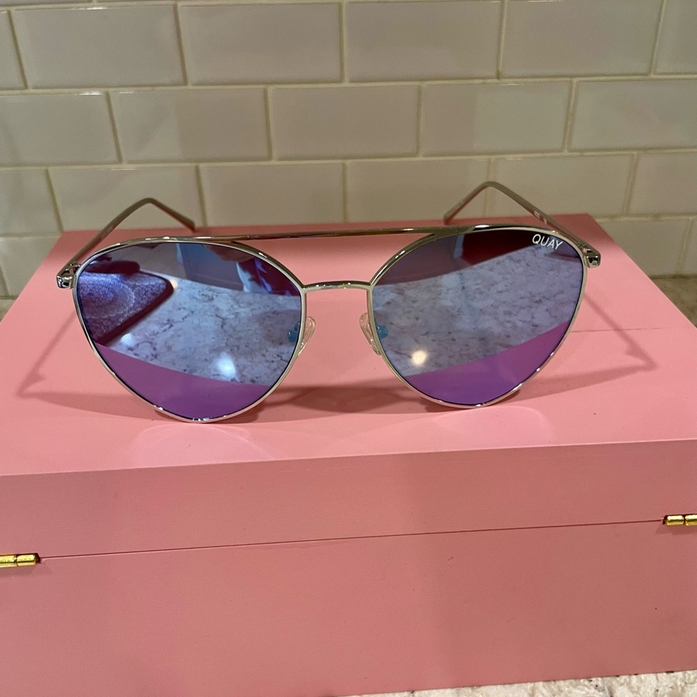 Quay Australia x Jasmine Sanders Indio Women’s Aviator Sunglasses - Picture 2 of 4